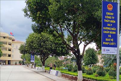 Nhiều hoạt động hưởng ứng ngày pháp luật Việt Nam được triển khai