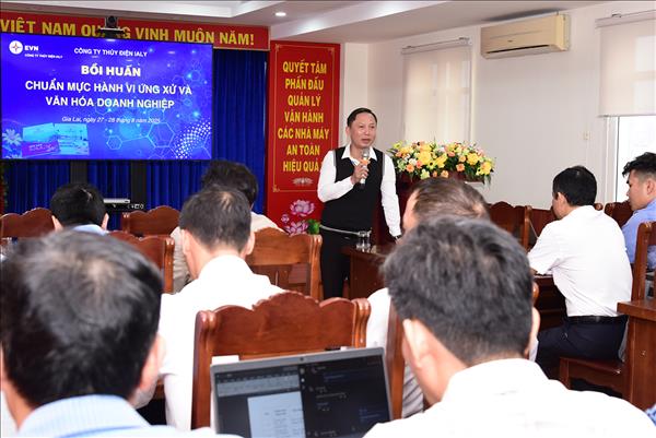 Bồi huấn văn hóa doanh nghiệp và Chuẩn mực hành vi ứng xử cho CBCNV